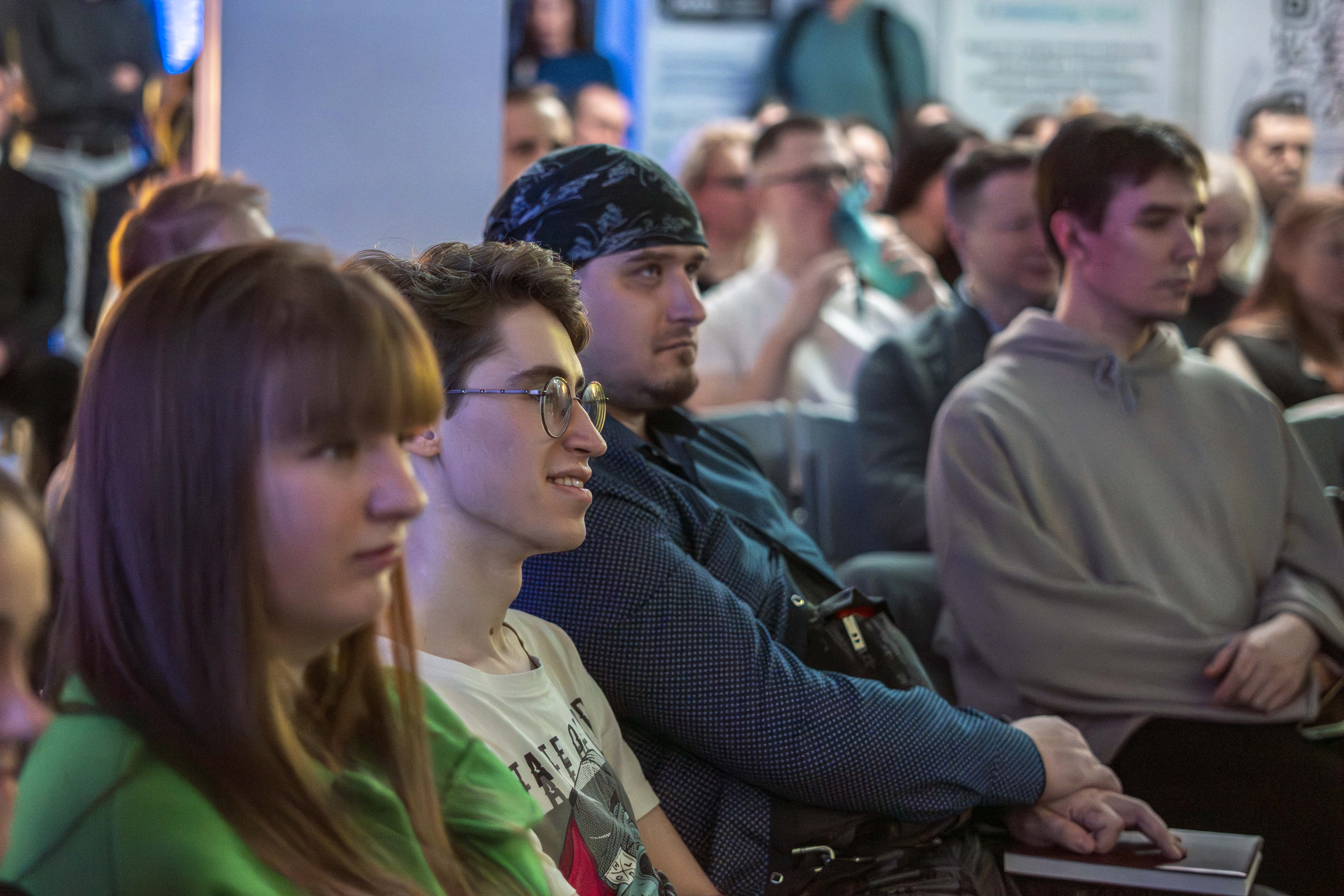 Конференция M.AI.N